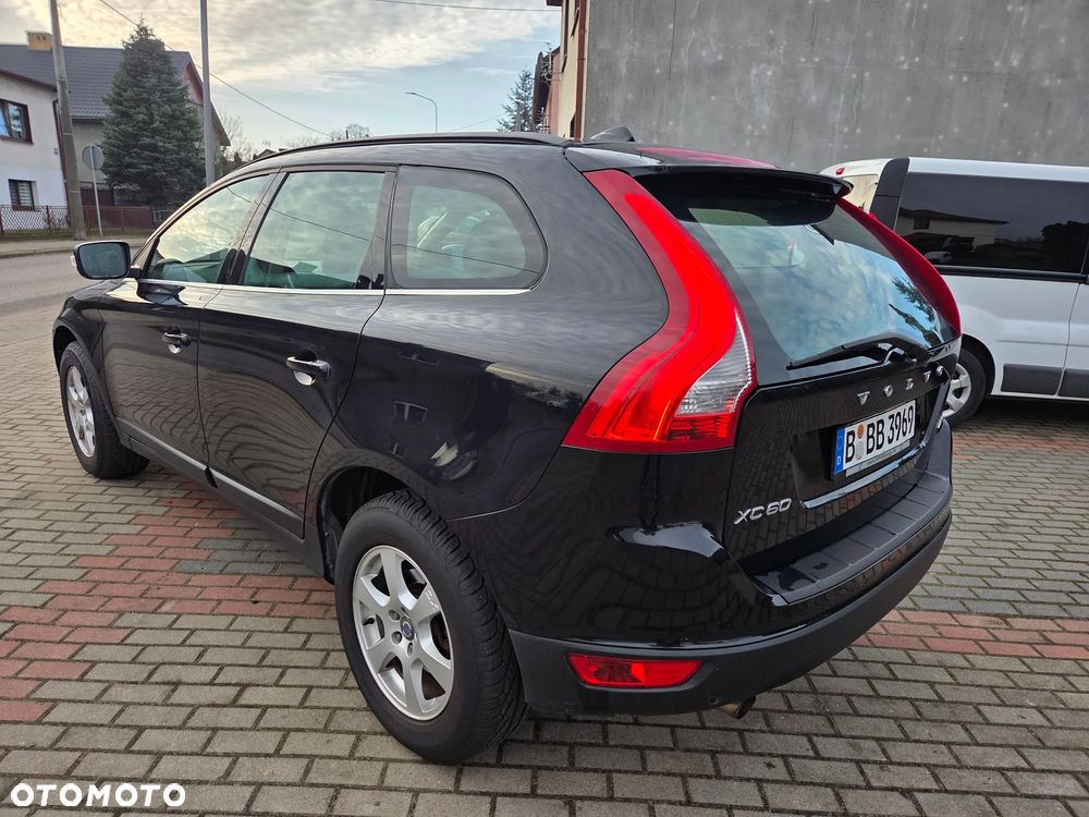 Volvo XC 60 D3 Summum - 4