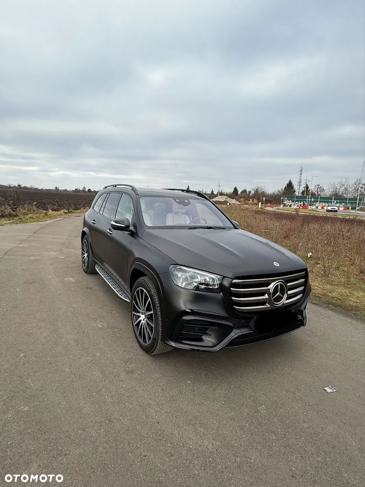 Mercedes-Benz GLS - 8
