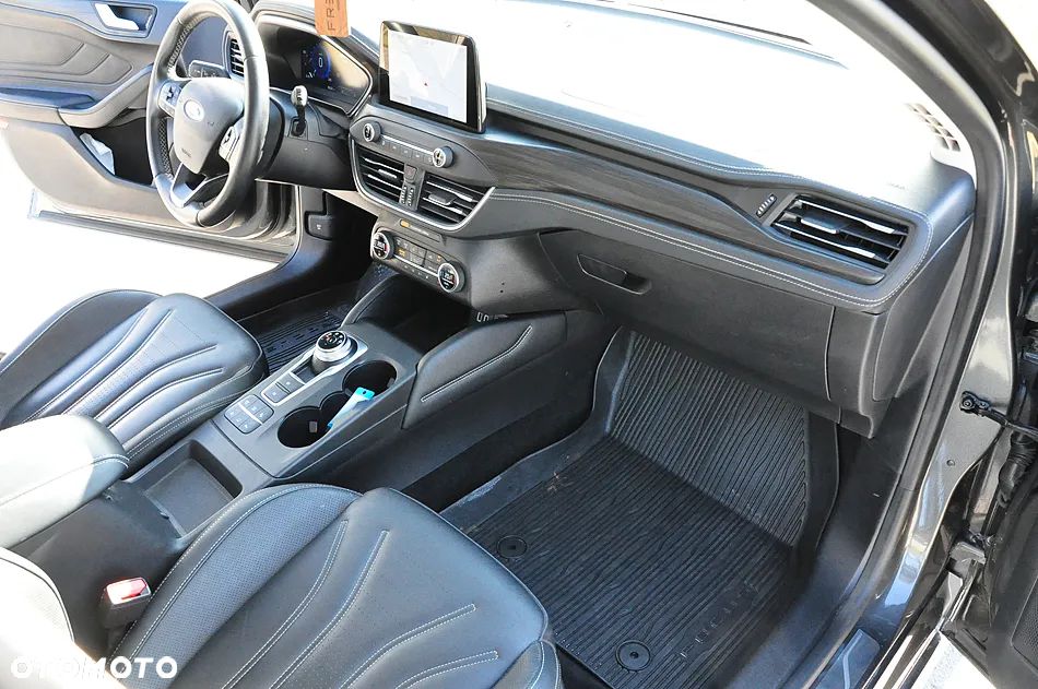 Ford Focus 1.5 EcoBoost Vignale - 18