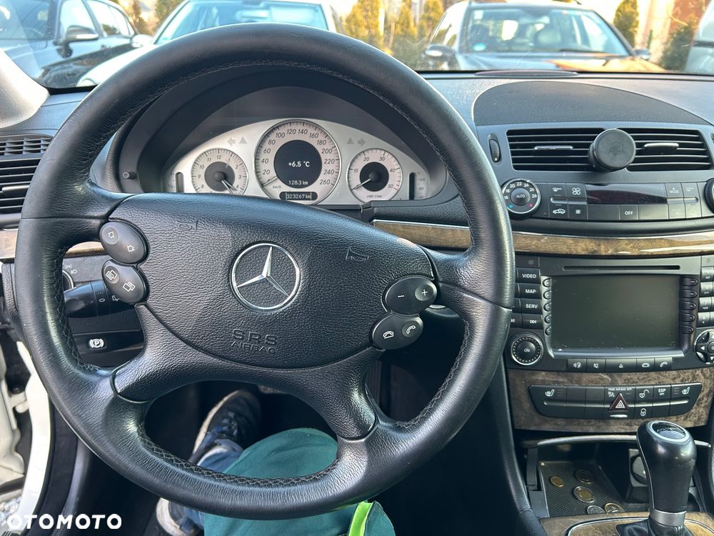 Mercedes-Benz Klasa E - 11