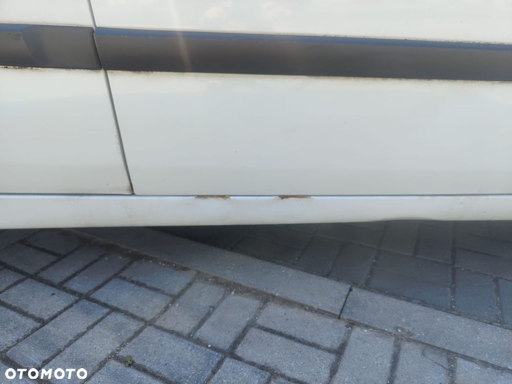 Renault Scenic 1.9 dCi FAP Conquest - 9