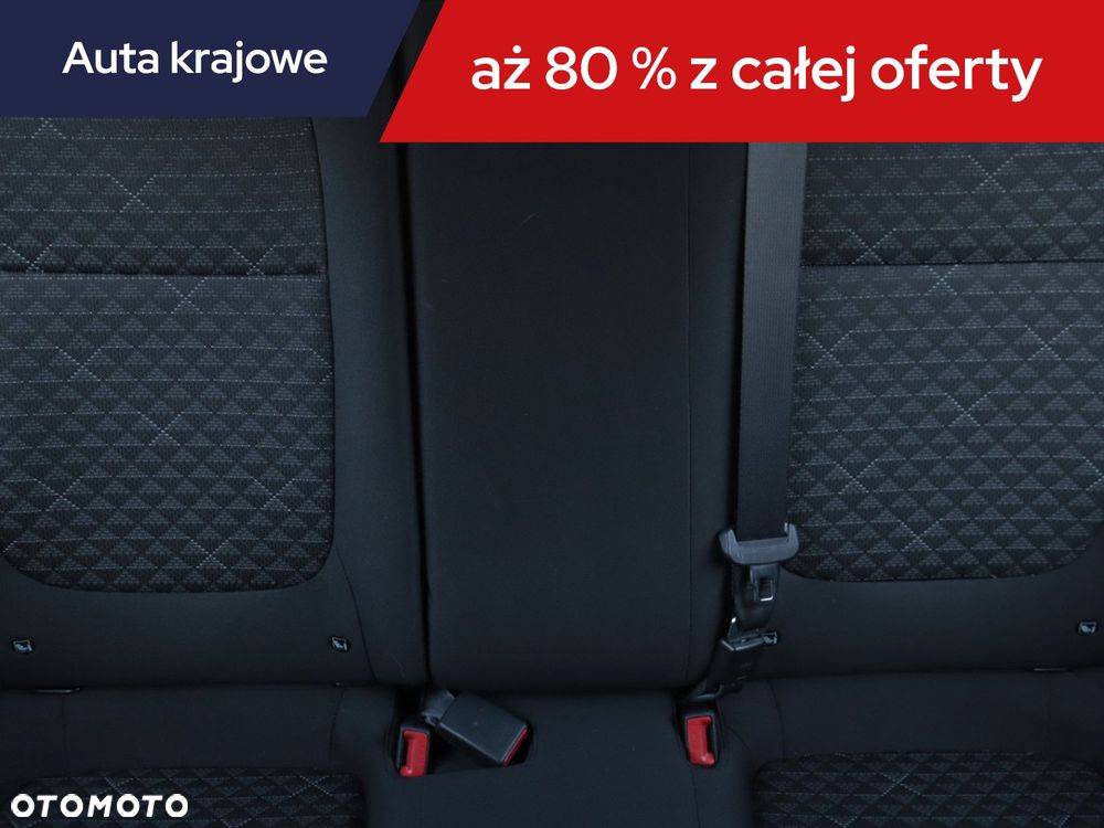 Kia Rio - 12