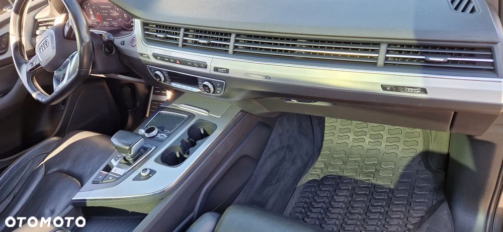 Audi SQ7 4.0 TDI Quattro Tiptronic - 30