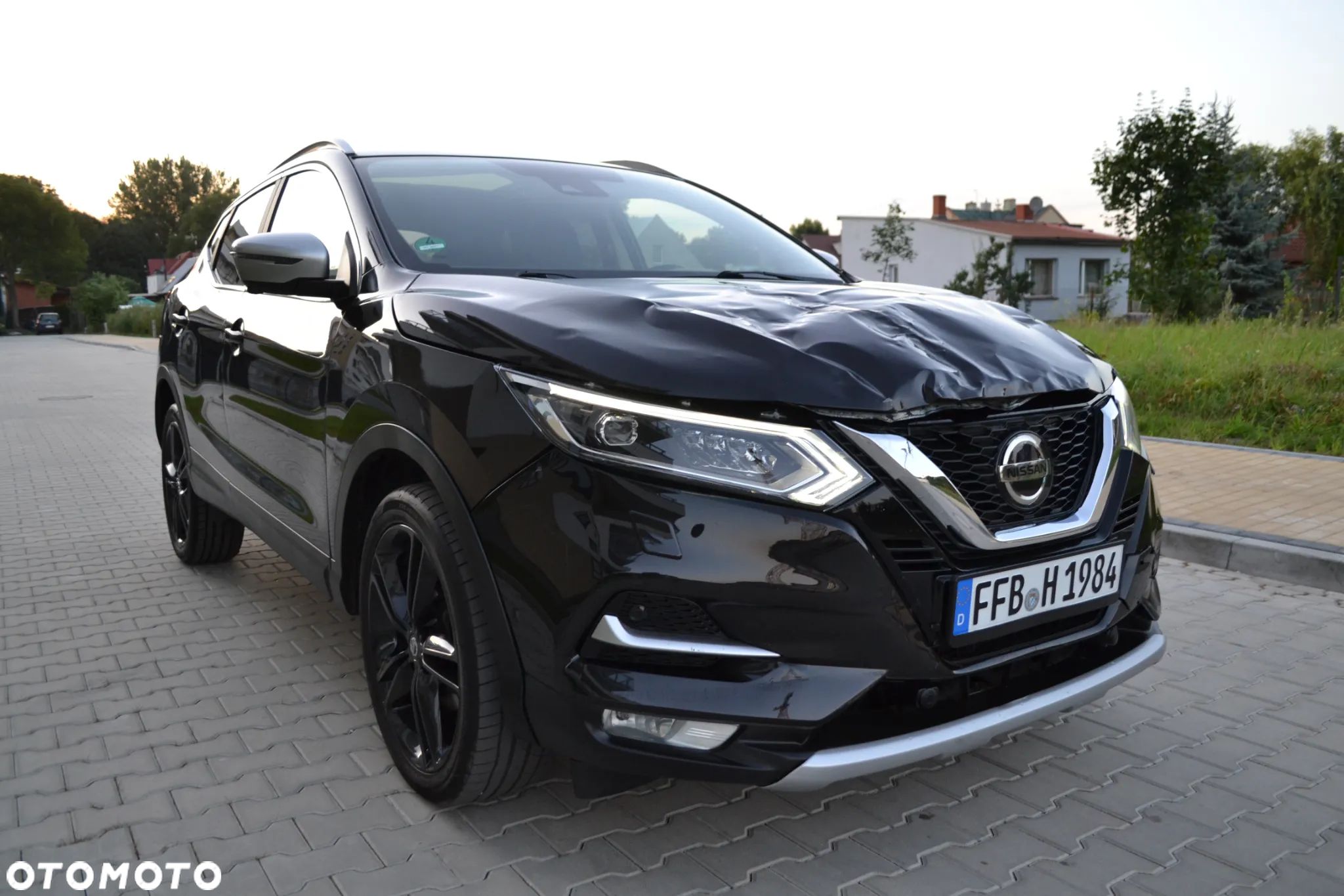 Nissan Qashqai - 1