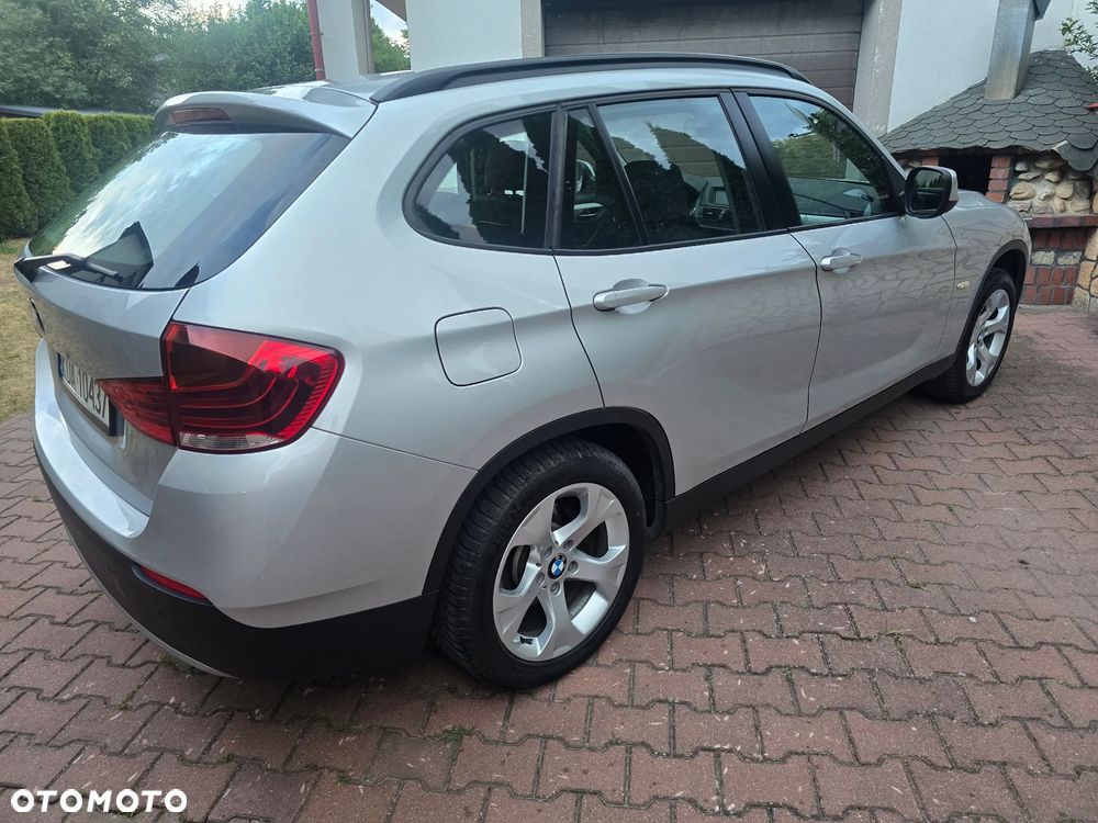 BMW X1 sDrive20i xLine - 13