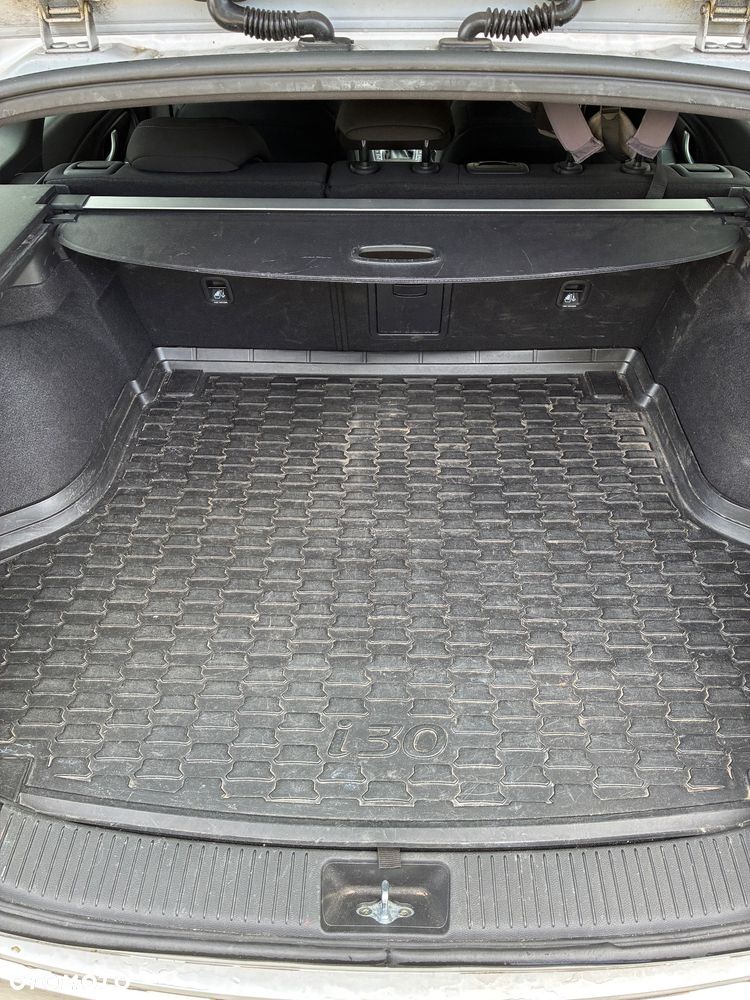 Hyundai i30 - 12