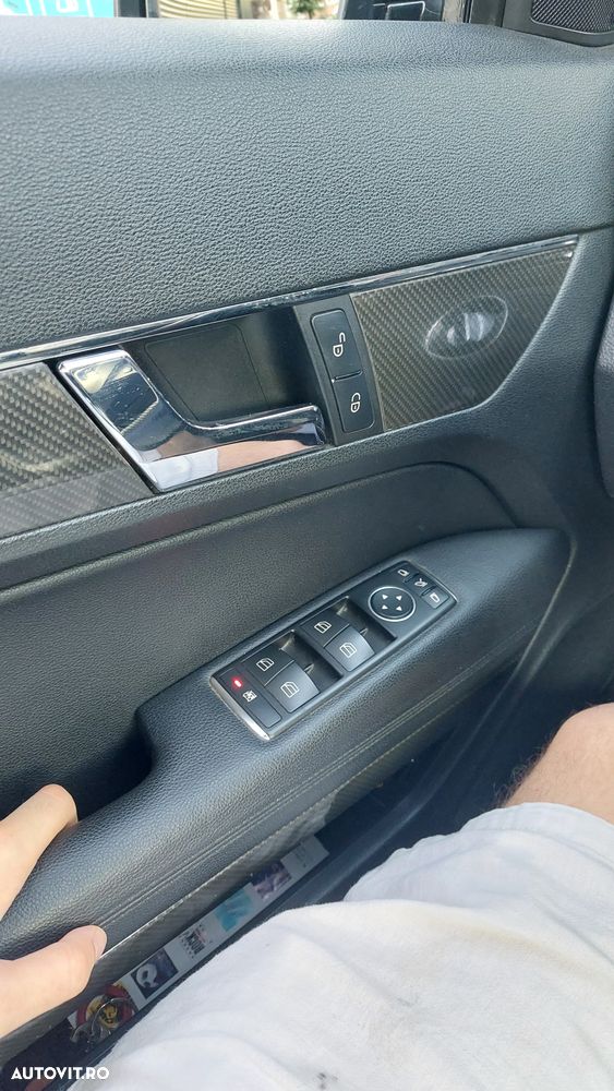 Mercedes-Benz E - 37