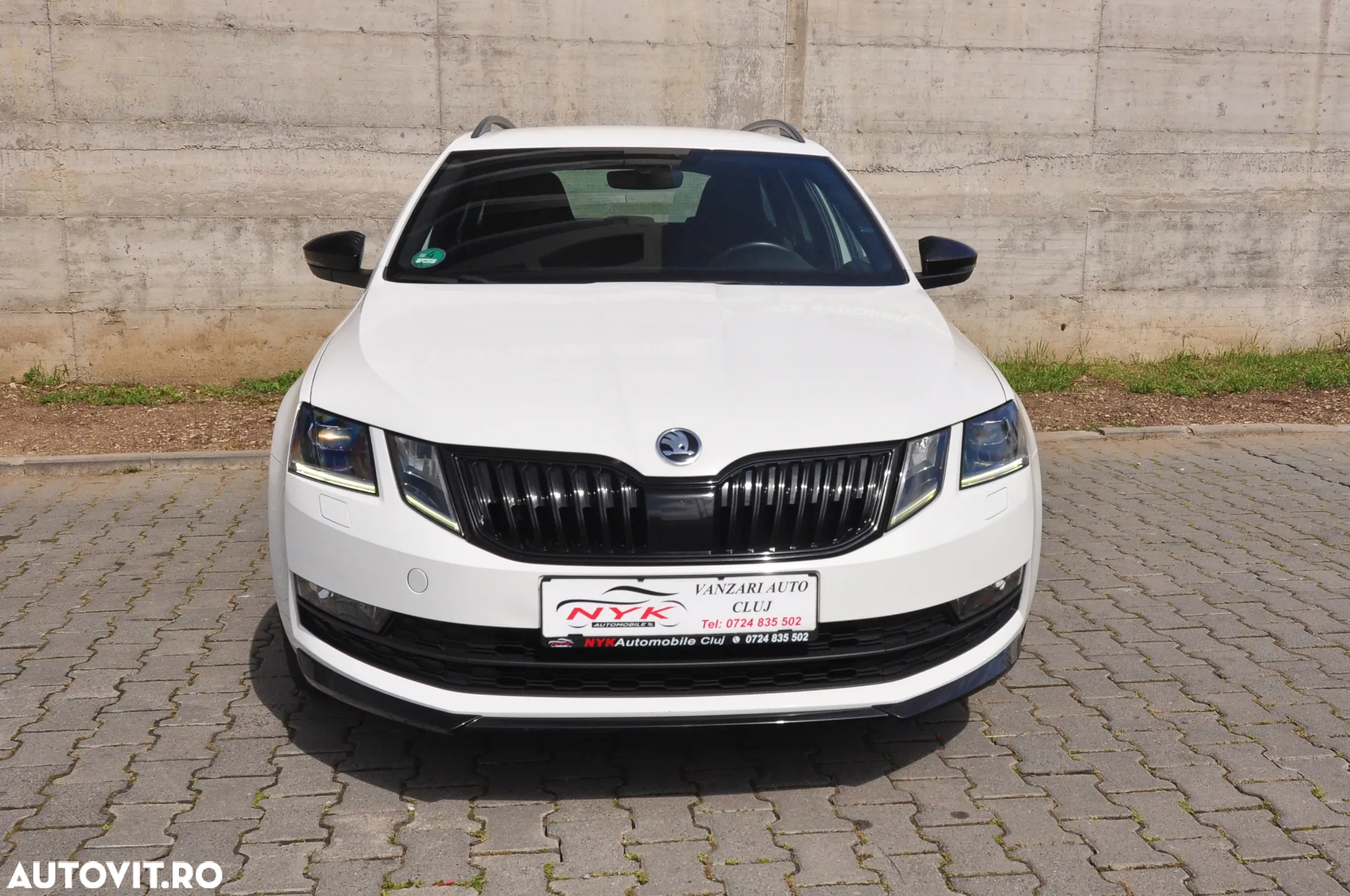 Skoda Octavia 1.6 TDI DSG Ambition - 10