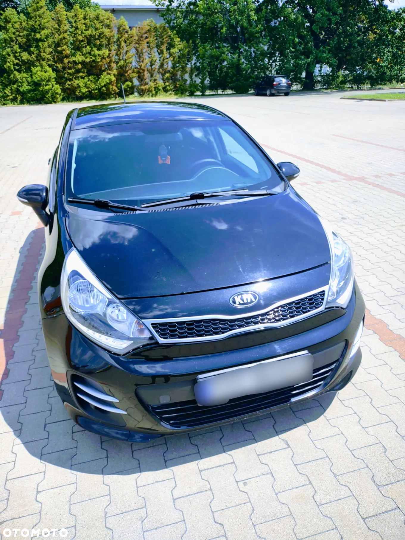 Kia Rio - 2