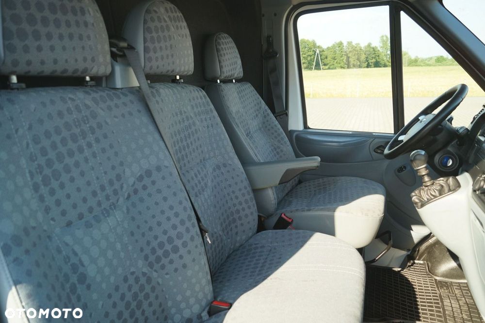 Ford Transit - 31