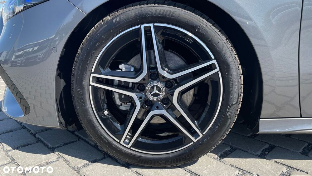 Mercedes-Benz Klasa A 200 AMG Line 7G-DCT - 11