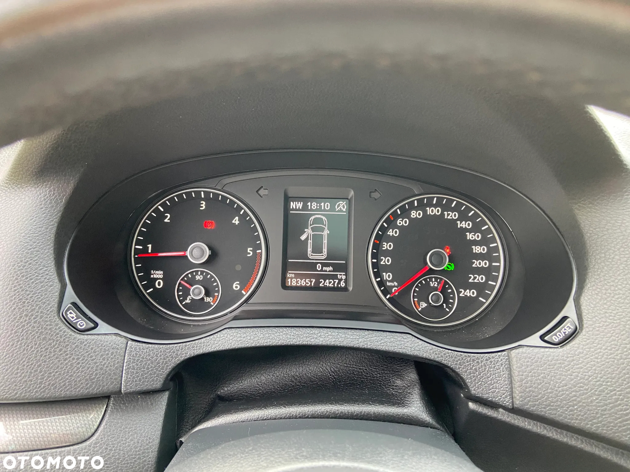 Volkswagen Sharan 2.0 TDI DSG (BlueMotion Technology) Highline - 27