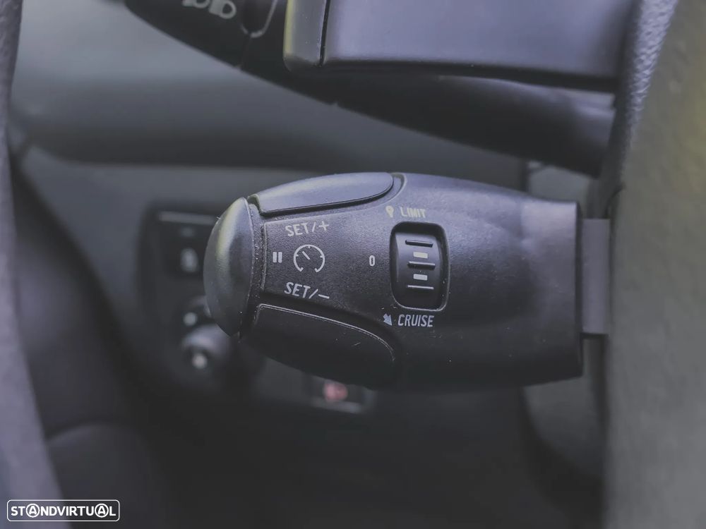 Peugeot Partner VU (B9) 1.6HDI - 15