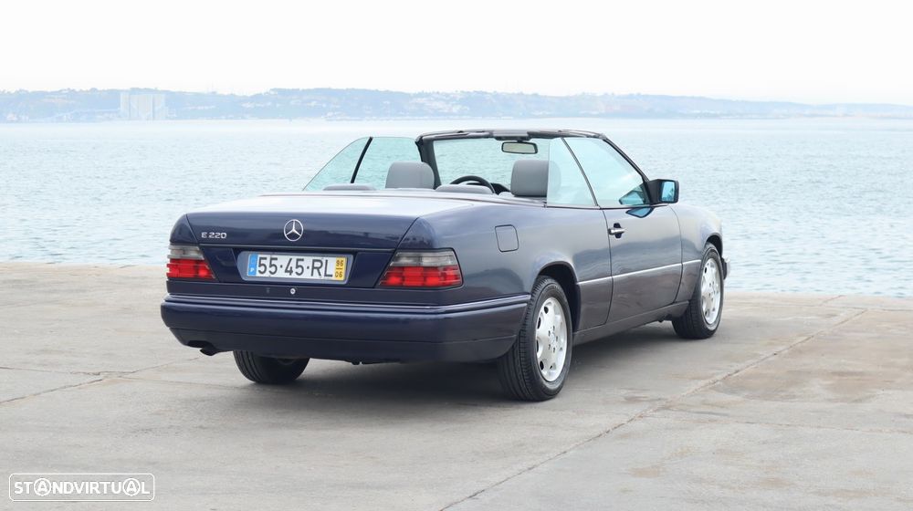 Mercedes-Benz E 220 - 27