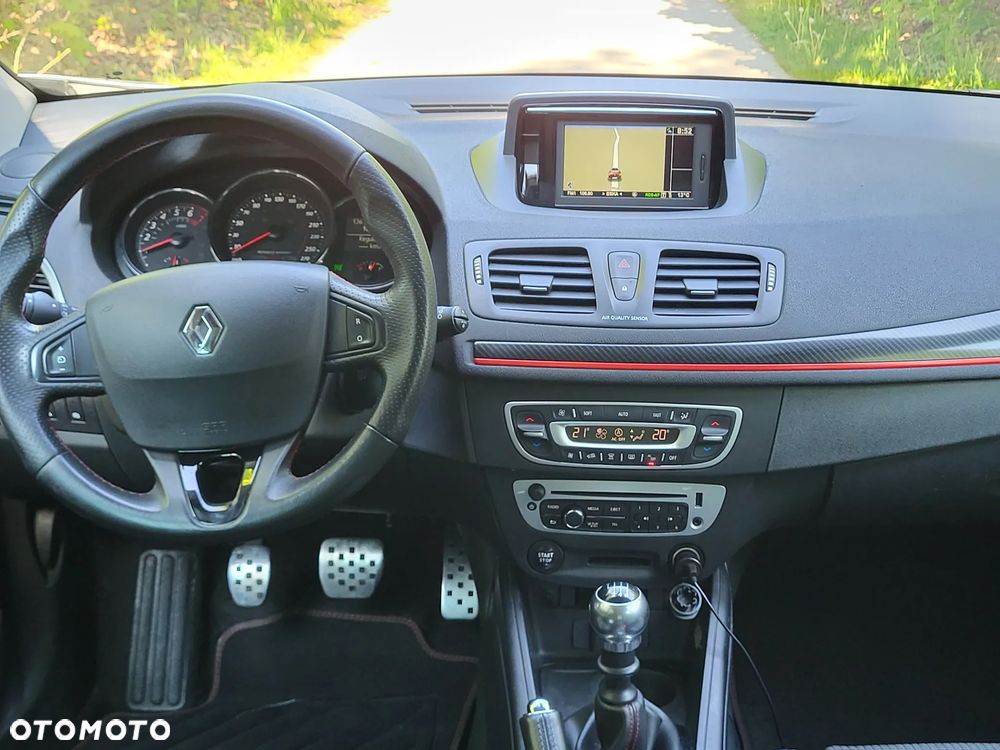 Renault Megane GT 220 - 12