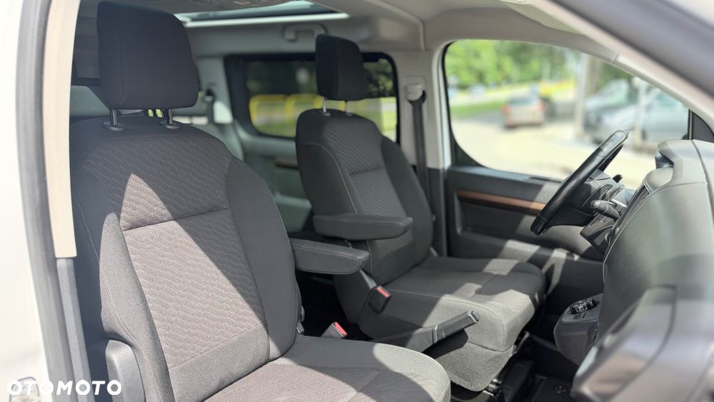Toyota ProAce Kombi D-4D Medium 2,8t - 20