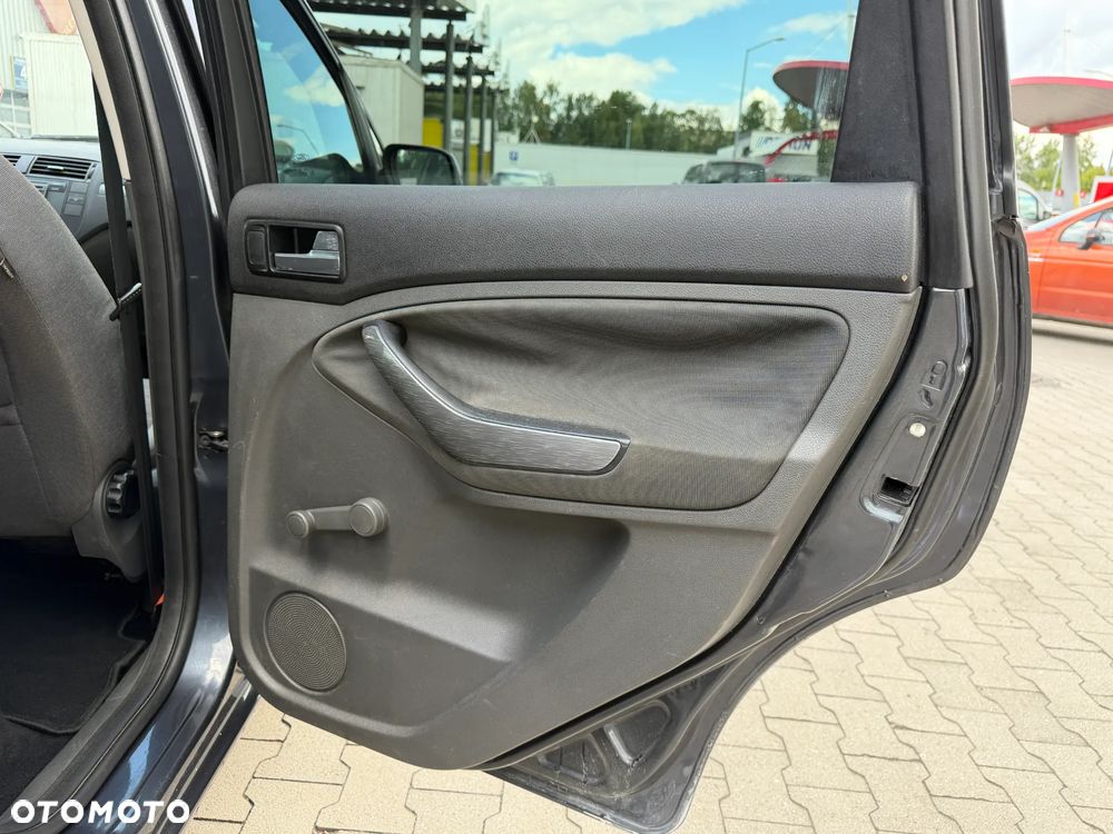 Ford Focus C-Max - 17