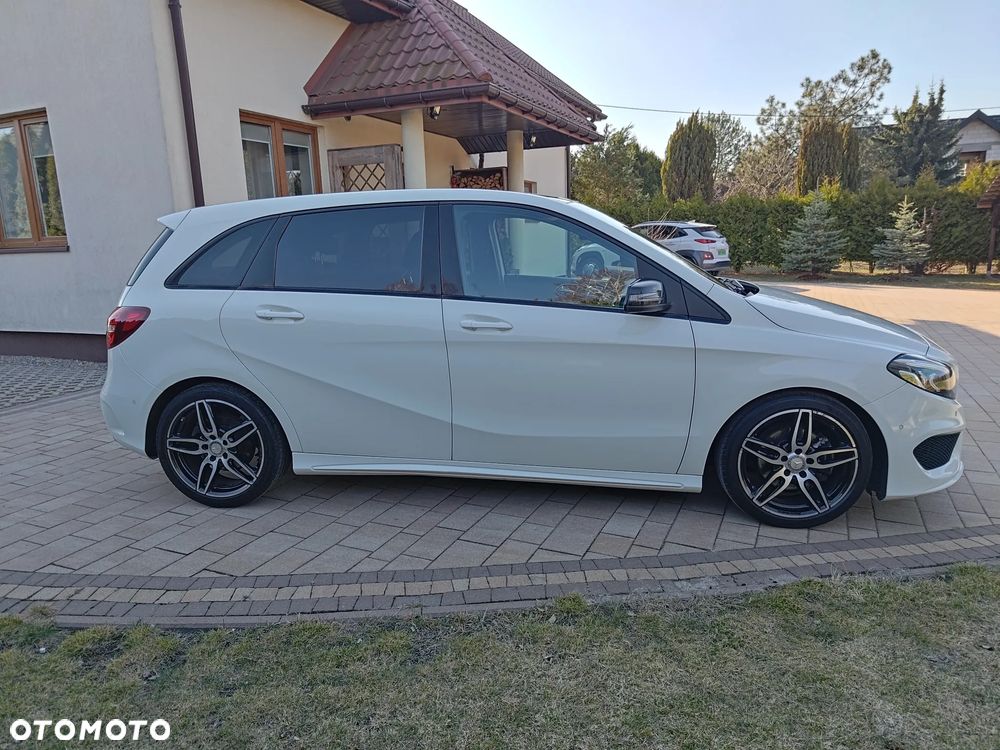 Mercedes-Benz Klasa B 160 7G-DCT AMG Line - 7