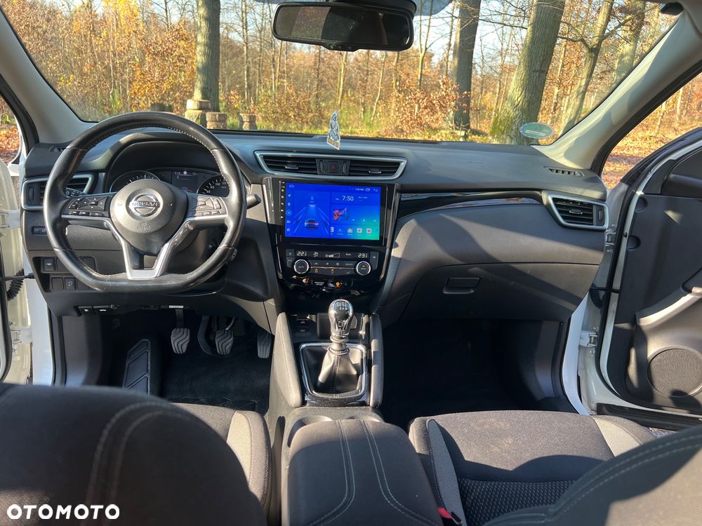 Nissan Qashqai - 24