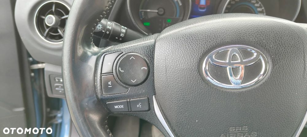 Toyota Auris - 17