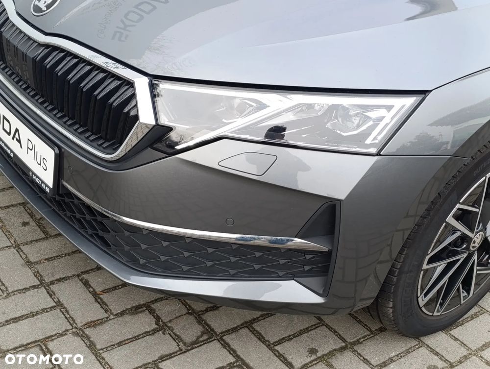 Skoda Octavia 2.0 TDI Selection DSG - 8