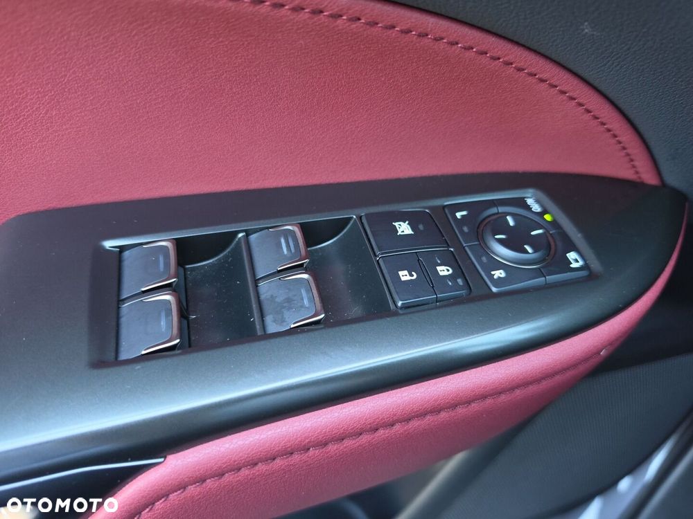 Lexus NX 350h Prestige AWD - 18