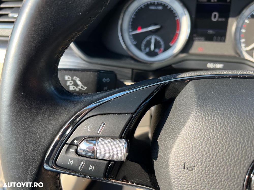 Skoda Superb 2.0 TSI 4X4 DSG Laurin & Klement - 22