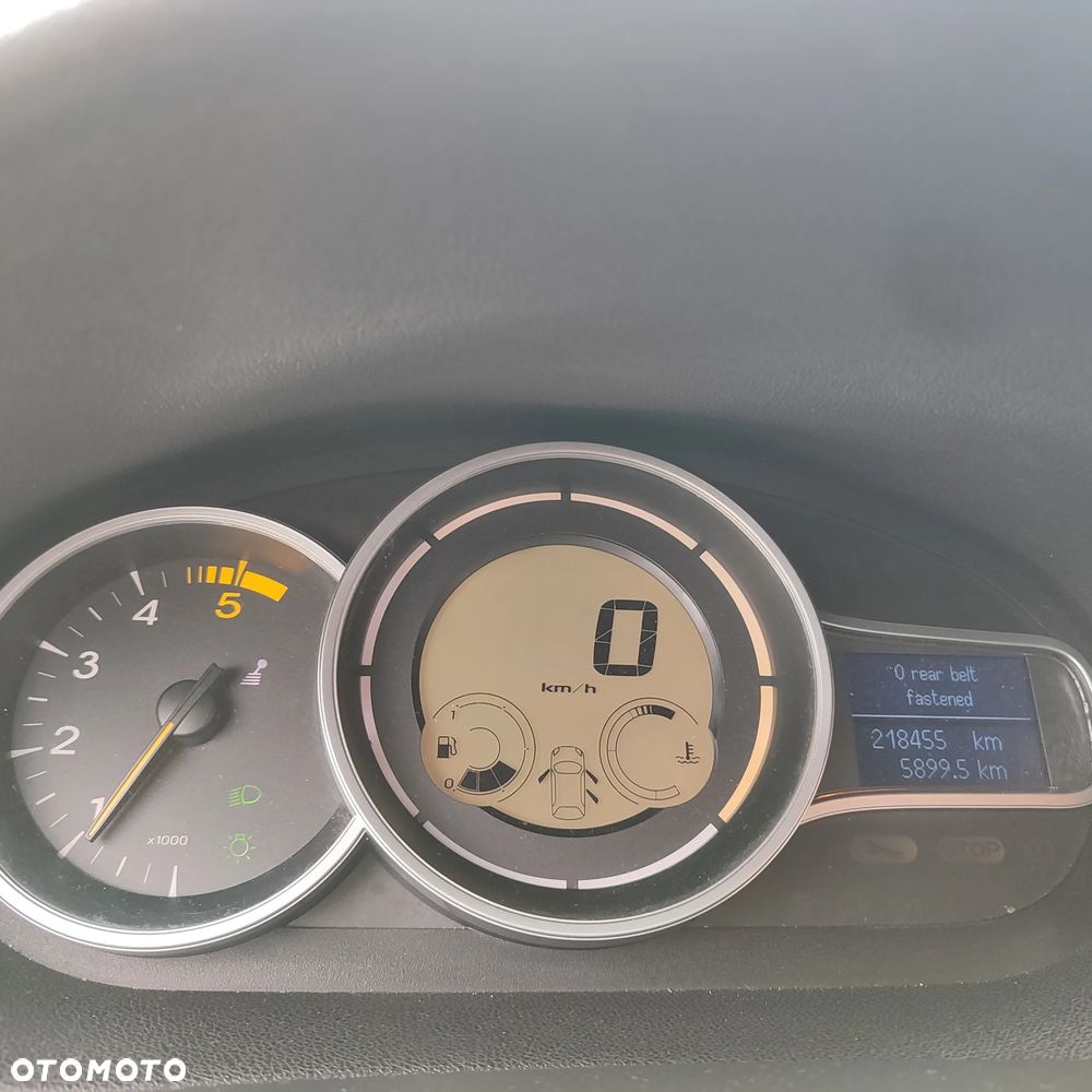Renault Megane 1.5 dCi Authentique - 7