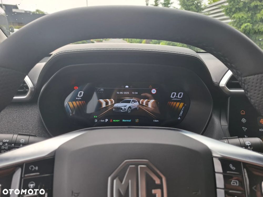 MG ZS ver-1-5-hevplus-excite - 18