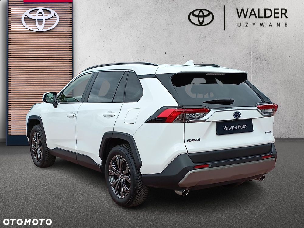 Toyota RAV4 - 4