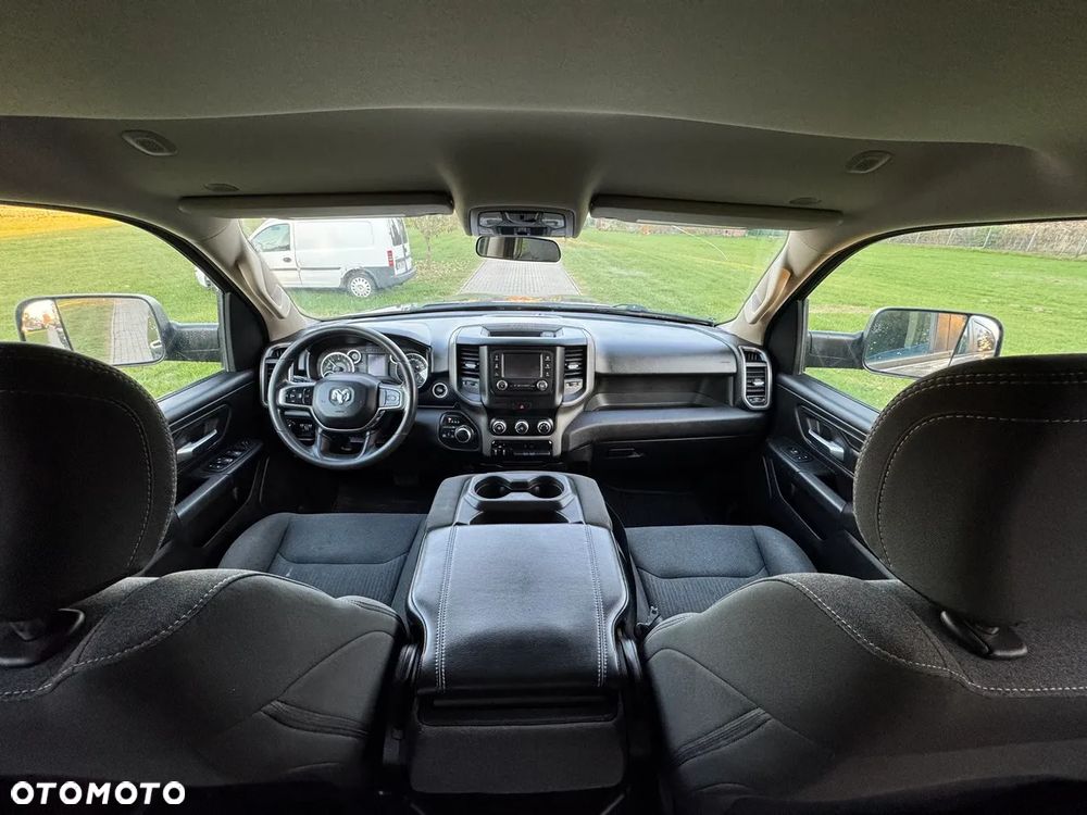 Dodge RAM - 16