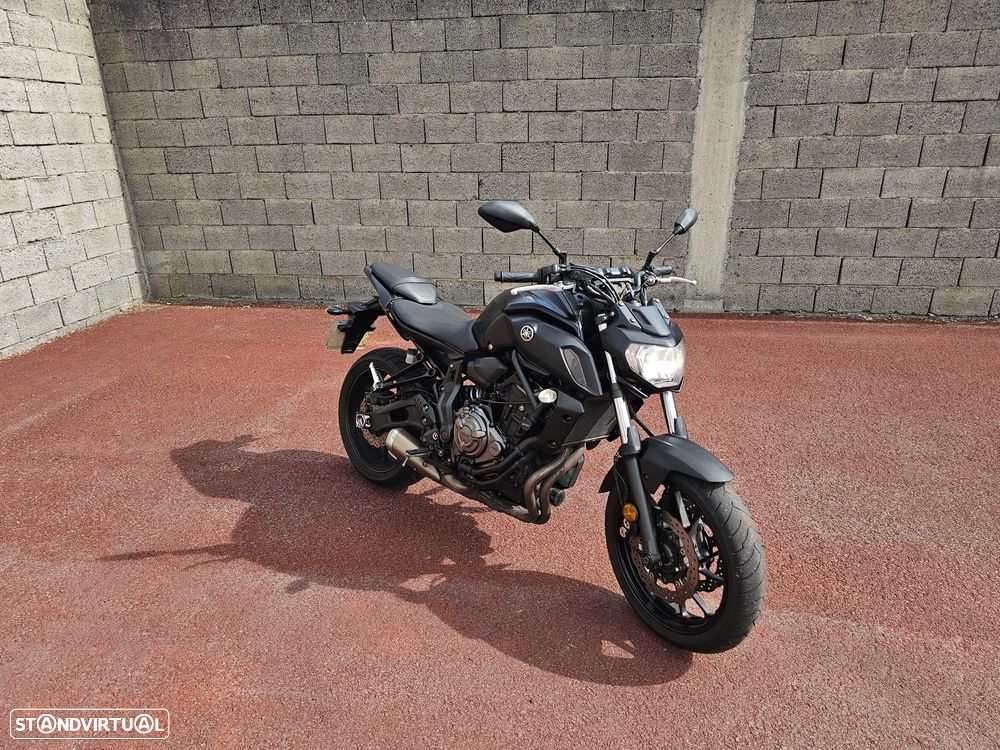 Yamaha MT-07 - 1