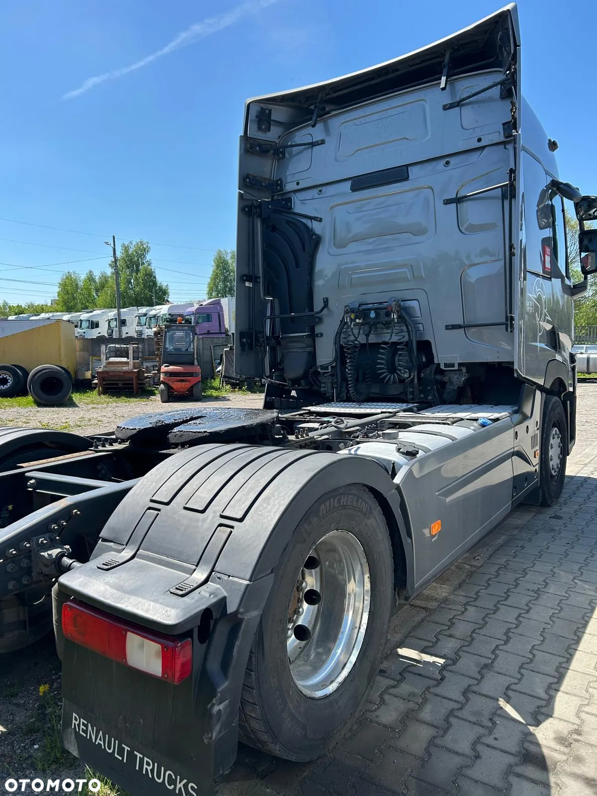 Renault GAMA T 460 - 8
