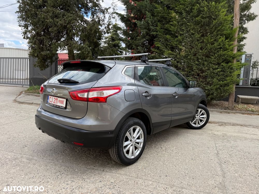 Nissan Qashqai 1.6 DCI Xtronic TEKNA - 31