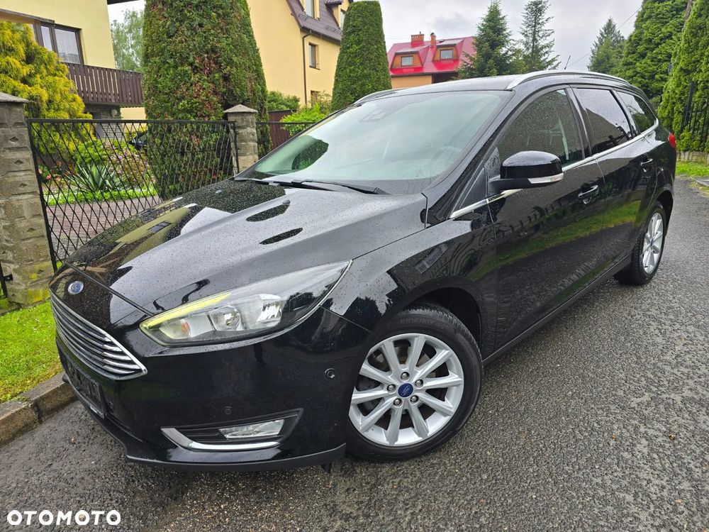 Ford Focus 1.0 EcoBoost Titanium - 1