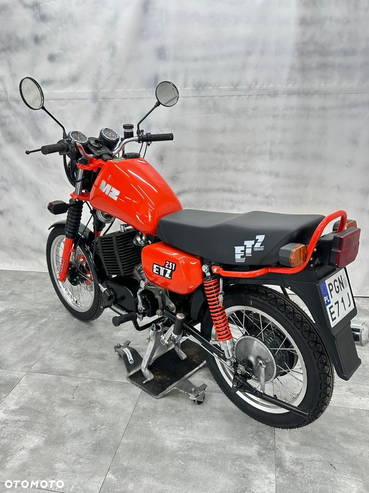MZ ETZ - 19
