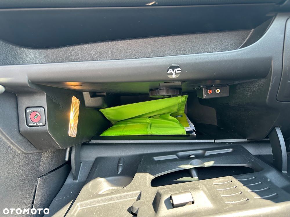 Peugeot 207 CC 120 VTi Premium - 24