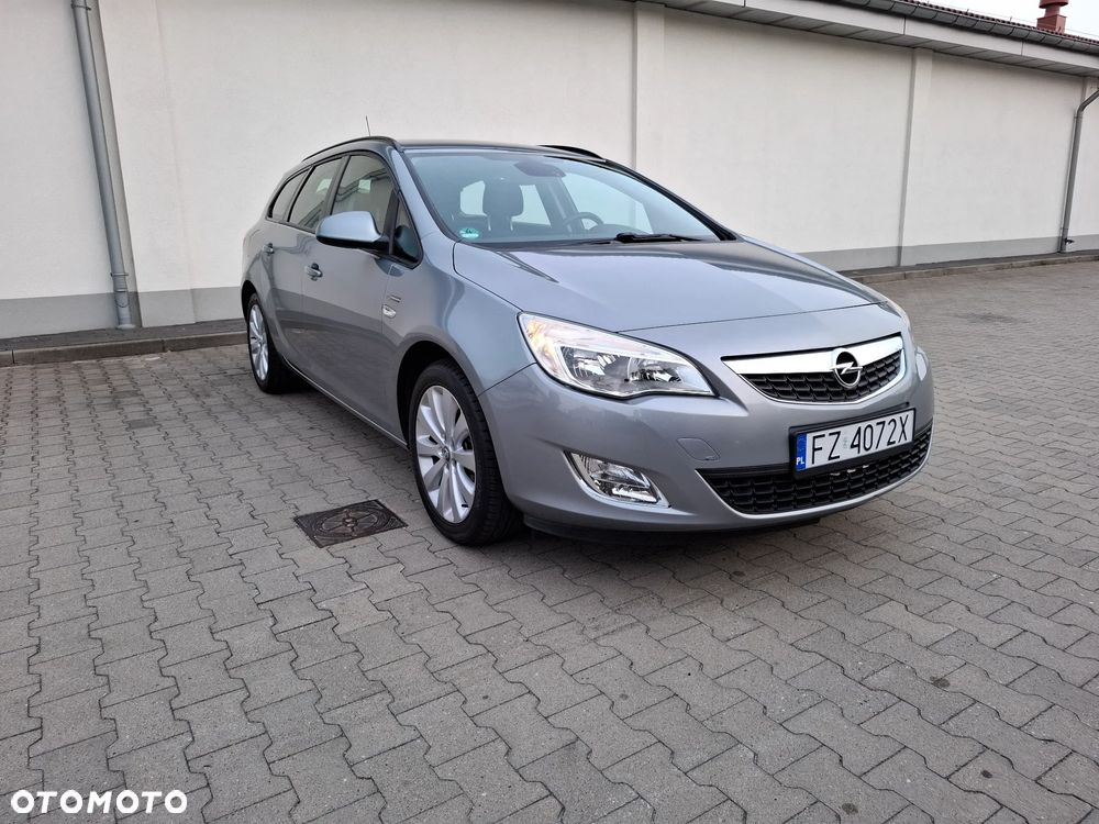 Opel Astra 1.6 Enjoy - 2