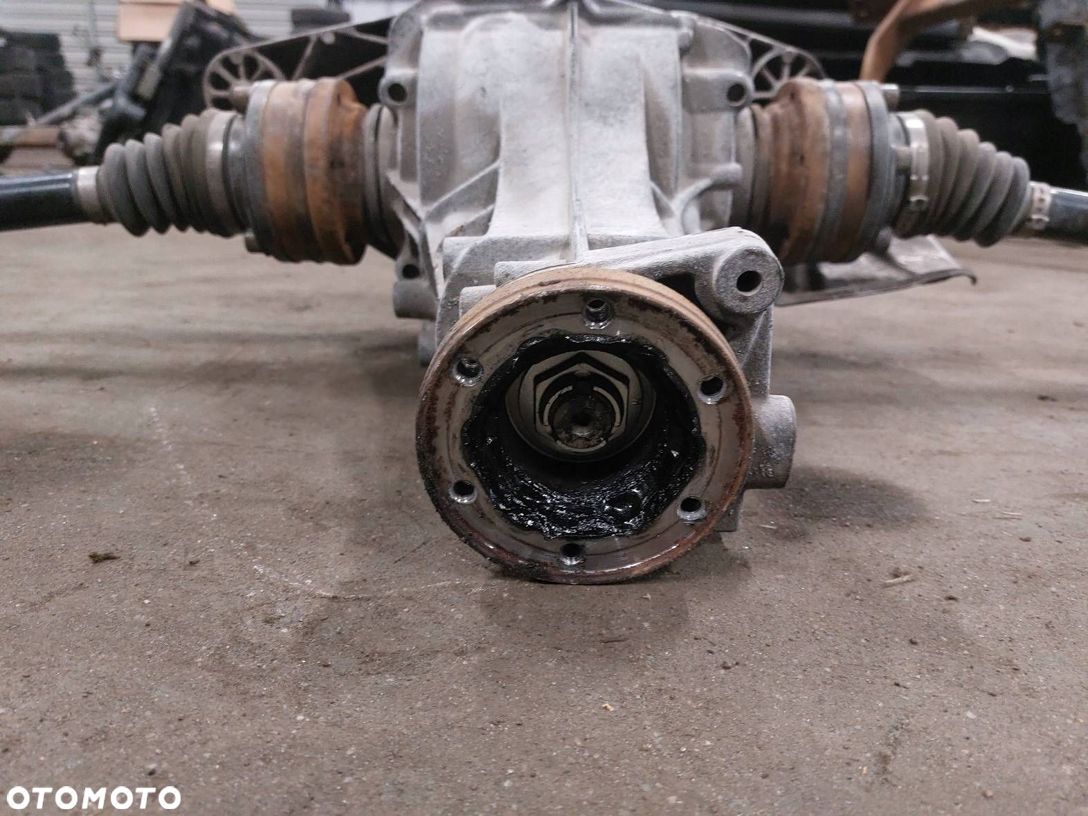DYFERENCJAŁ DYFER AUDI Q5 8R 3.2 FSI 4460310067 8K0599287C 8R0501203C - 6