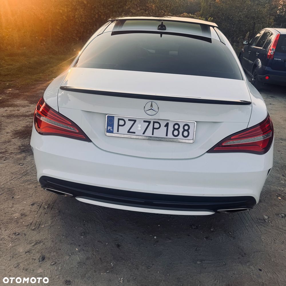 Mercedes-Benz CLA 250 4-Matic AMG Line - 20