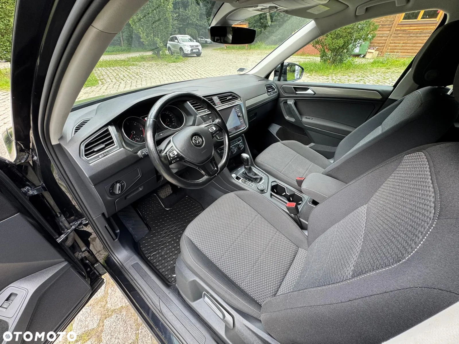 Volkswagen Tiguan Allspace 2.0 TDI 4Mot SCR Comfortline DSG 7os - 11