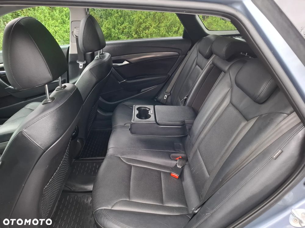 Hyundai i40 1.7 CRDi Premium DCT - 17