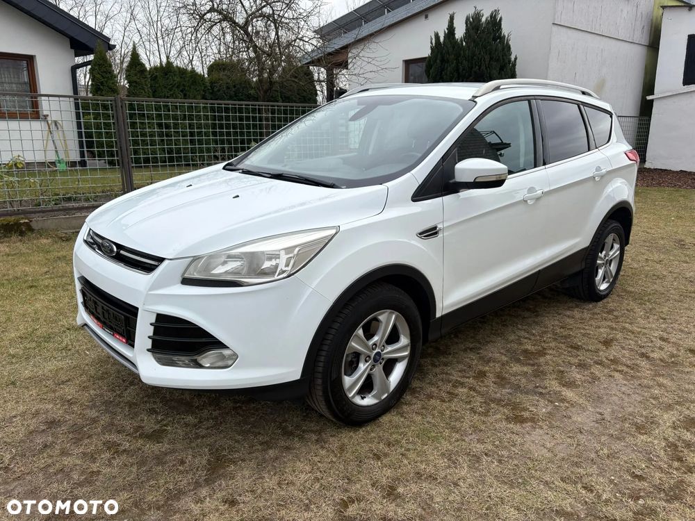 Ford Kuga 2.0 TDCi 2x4 Titanium - 9