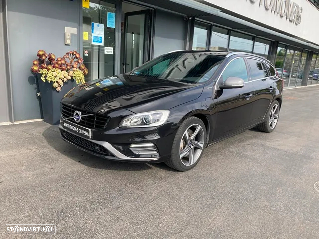 Volvo V60 2.4 D6 R-Design AWD Phev - 3