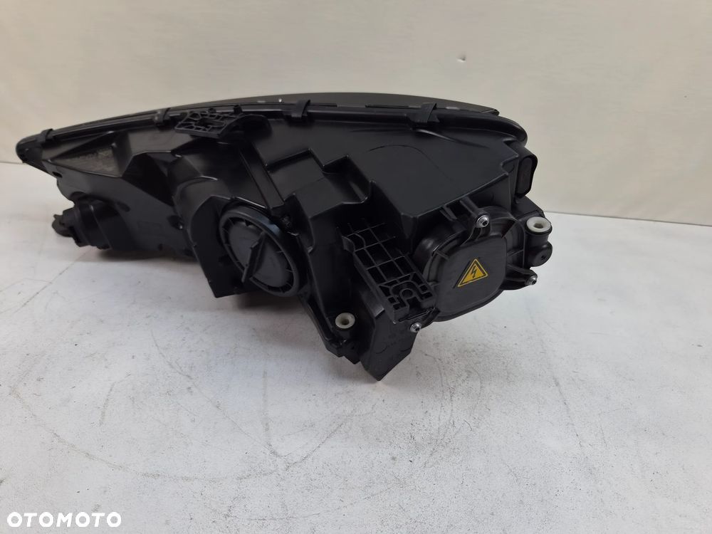 Lampa , Reflektor Audi A4 S4 B9 8W 8W0941006 - 7