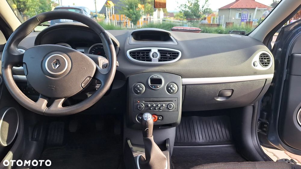 Renault Clio 1.6 16V Edition Dynamique - 18