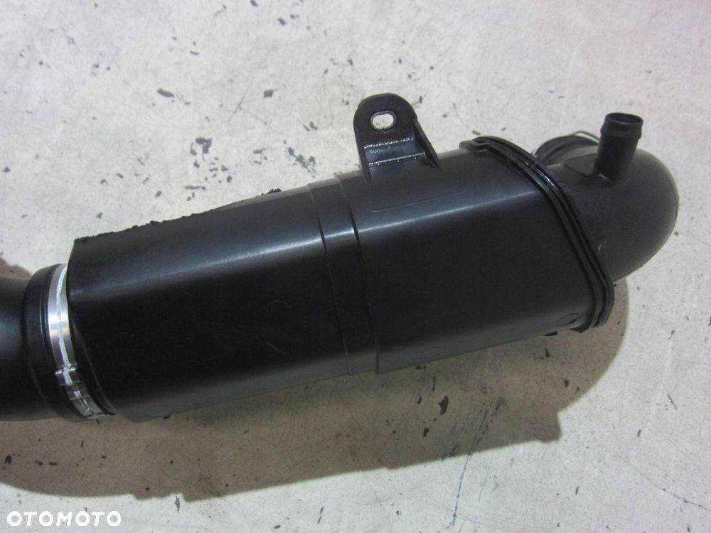 BMW X1 F48 B46 PRZEWÓD POWIETRZA RURA DOLOT REZONATOR 7619268 13717619268 - 3