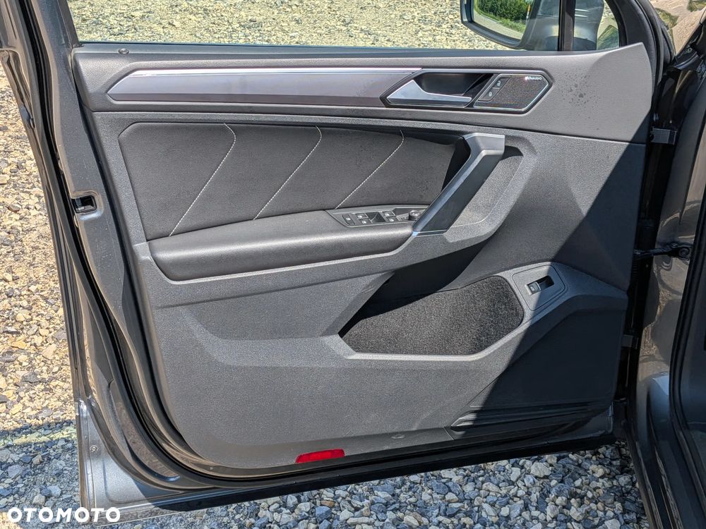 Volkswagen Tiguan 2.0 TSI 4Mot R-Style DSG - 20
