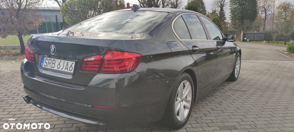 BMW Seria 5 520d - 4