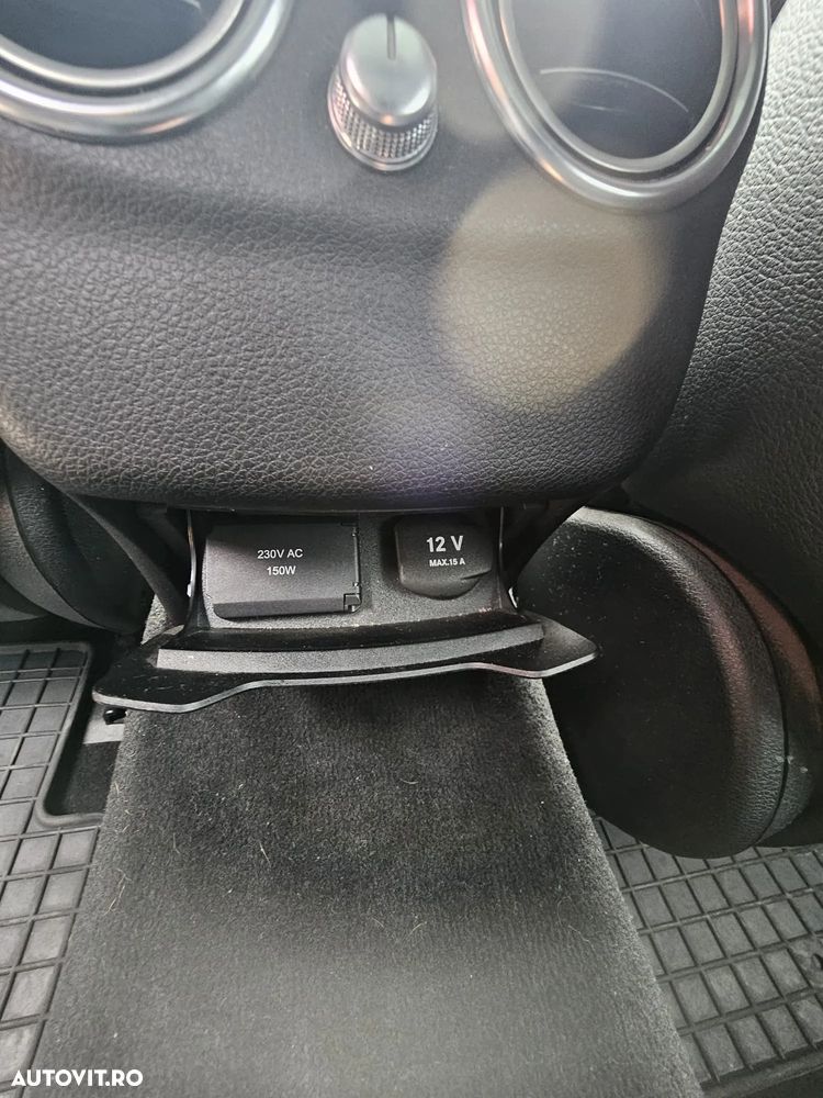 Mercedes-Benz C 250 (BlueTEC) d 7G-TRONIC Avantgarde - 17